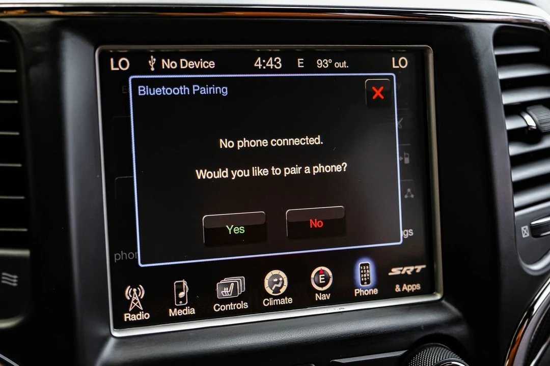 2014 Jeep WK2 Grand Cherokee SRT - Image 28 of 31