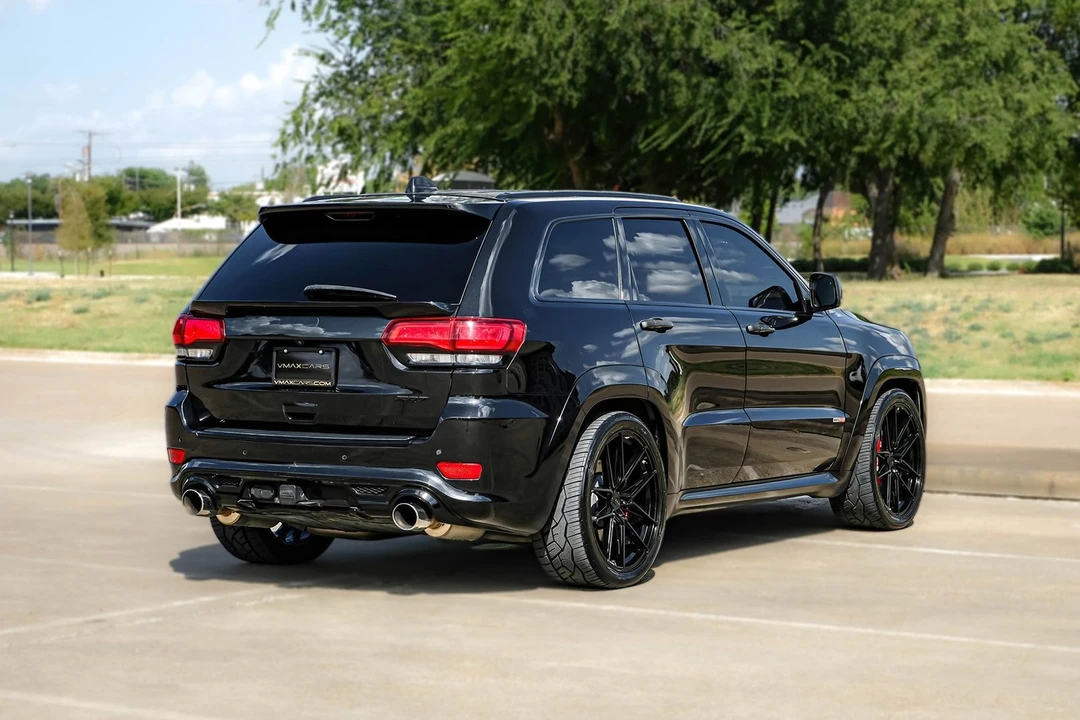 2014 Jeep WK2 Grand Cherokee SRT - Image 9 of 31
