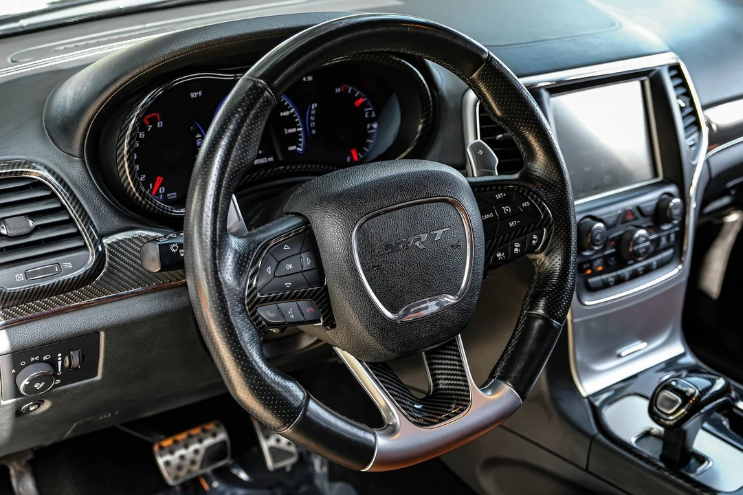 2014 Jeep WK2 Grand Cherokee SRT - Image 16 of 31