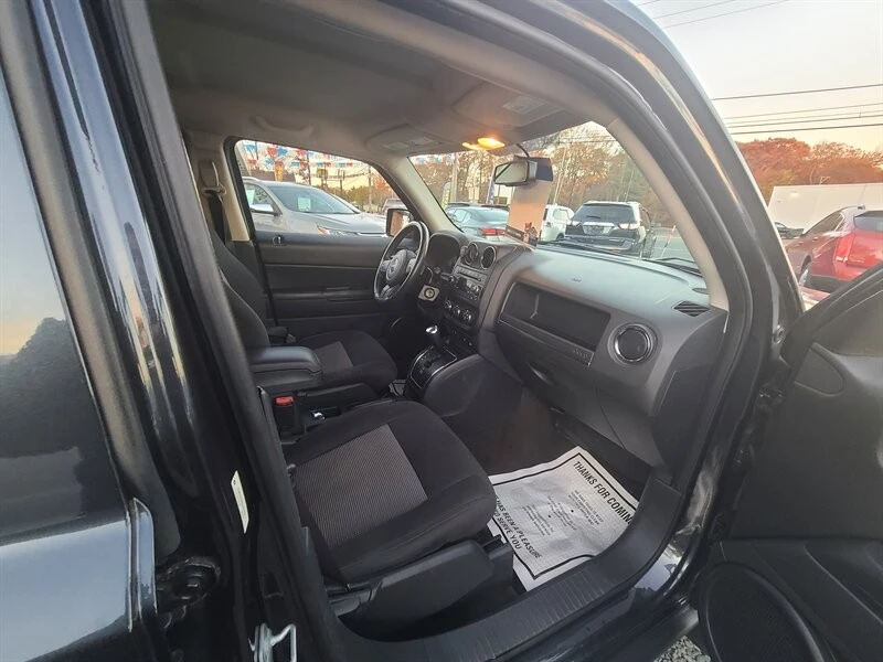 2014 Jeep Patriot - Image 11 of 17