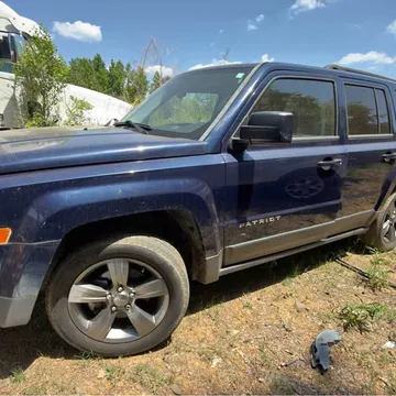 2014 Jeep Patriot Latitude Sport Utility 4D