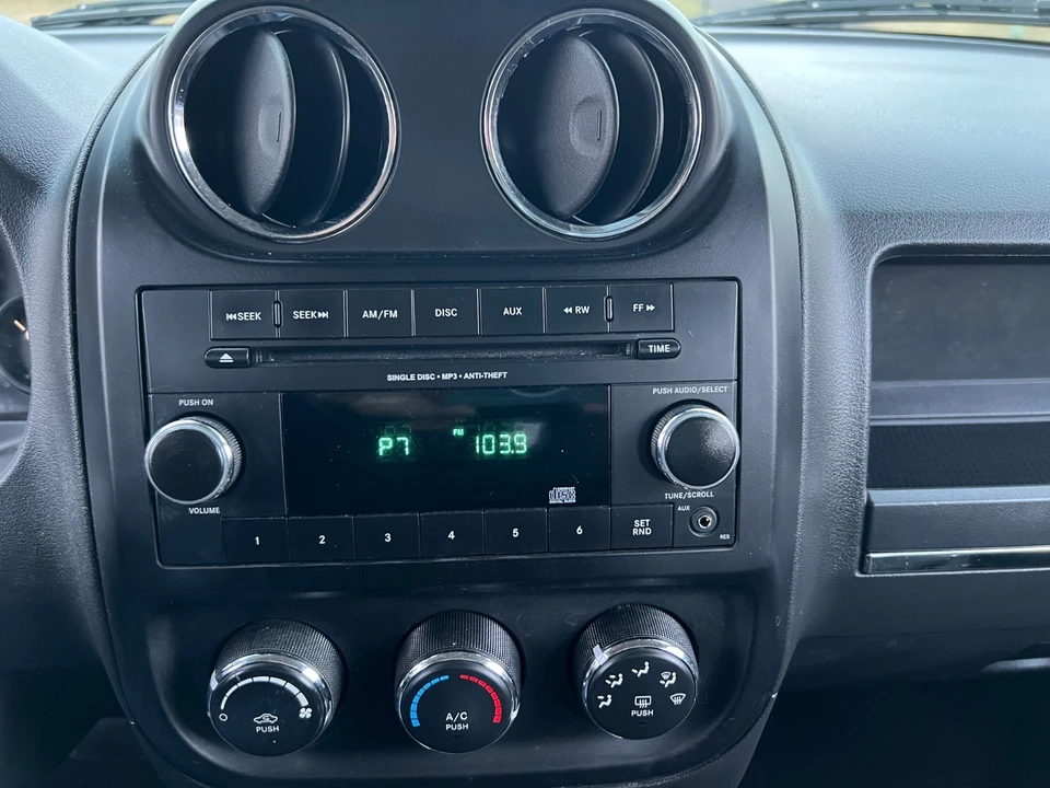 2014 Jeep Patriot - Image 16 of 21