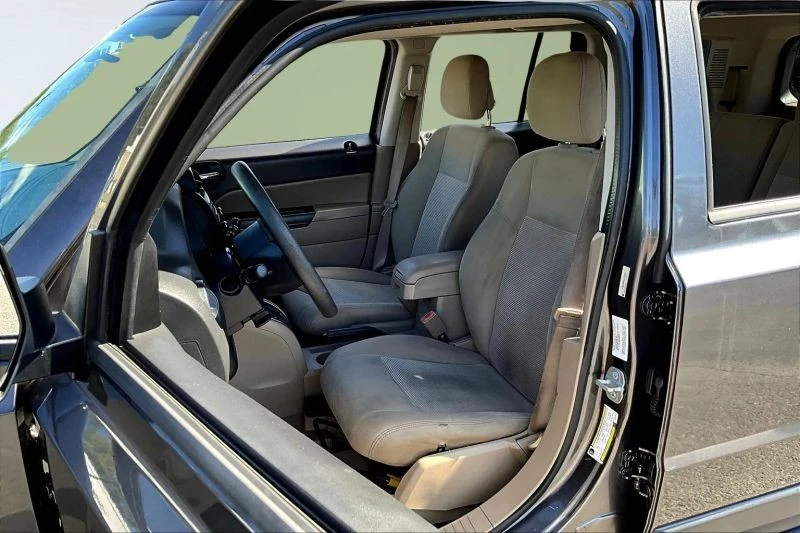 2014 Jeep Patriot - Image 10 of 12