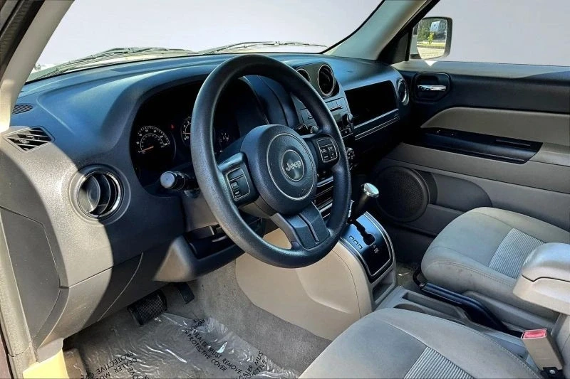 2014 Jeep Patriot - Image 11 of 12