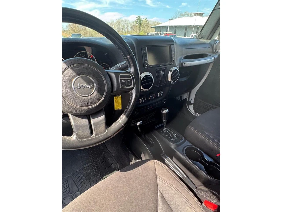 2014 Jeep JK Wrangler - Image 3 of 4