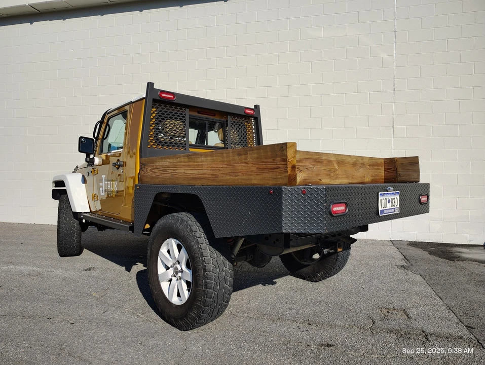 2014 Jeep - Image 5 of 19