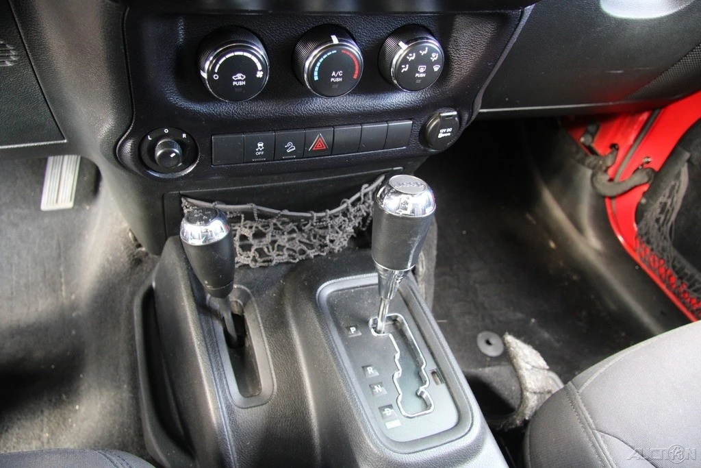 2014 Jeep JK Wrangler - Image 17 of 21