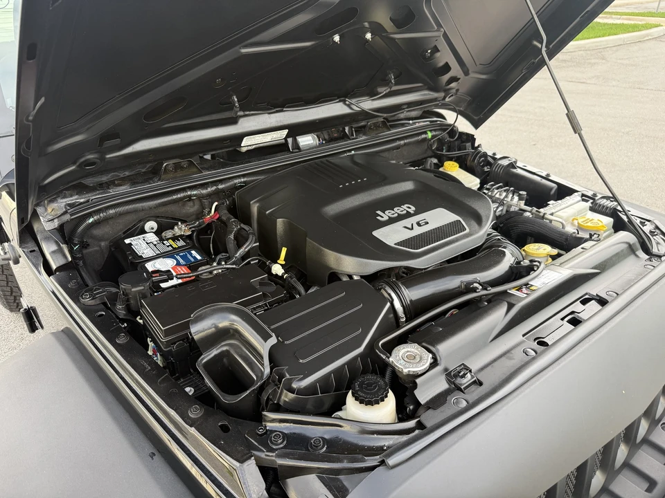 2014 Jeep JK Wrangler - Image 17 of 21