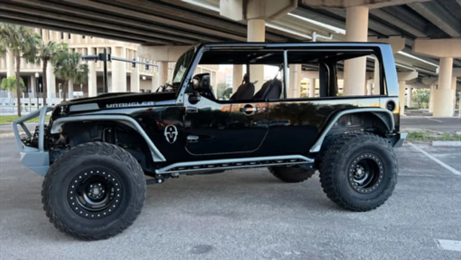 2014 Jeep JK Wrangler - Image 2 of 9