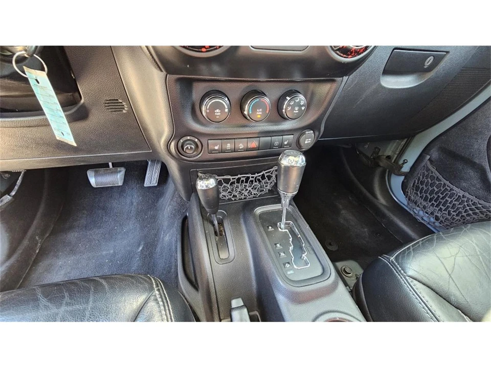 2014 Jeep JK Wrangler - Image 23 of 31