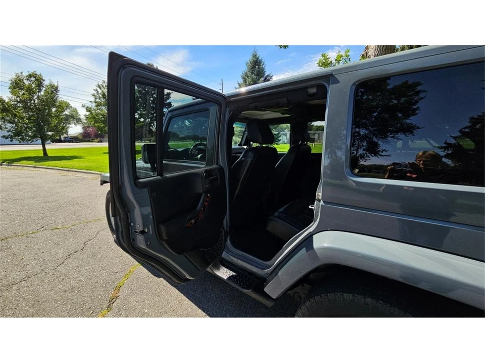 2014 Jeep JK Wrangler - Image 28 of 31