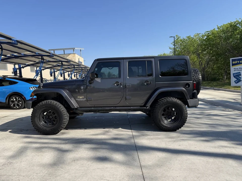 2014 Jeep JK Wrangler - Image 8 of 10