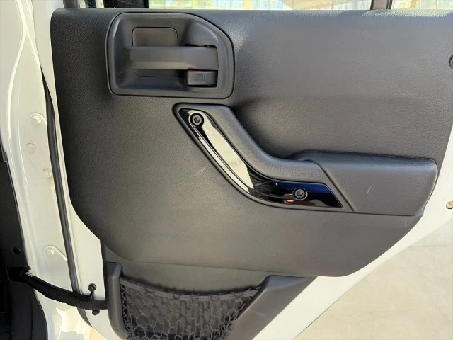 2014 Jeep JK Wrangler - Image 24 of 31