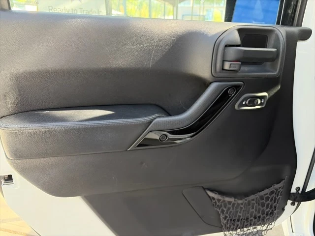 2014 Jeep JK Wrangler - Image 16 of 31