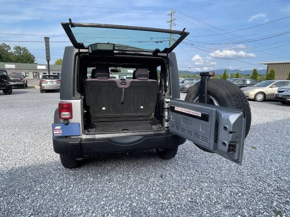 2014 Jeep JK Wrangler - Image 17 of 20
