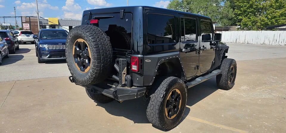 2014 Jeep JK Wrangler - Image 2 of 5