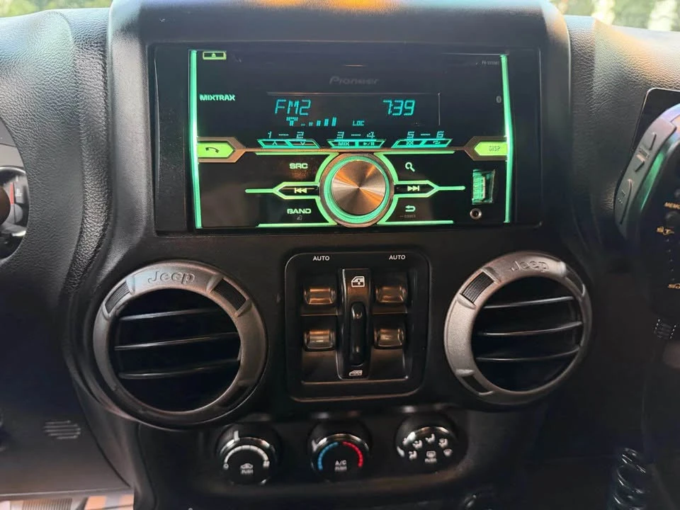 2014 Jeep JK Wrangler - Image 15 of 20