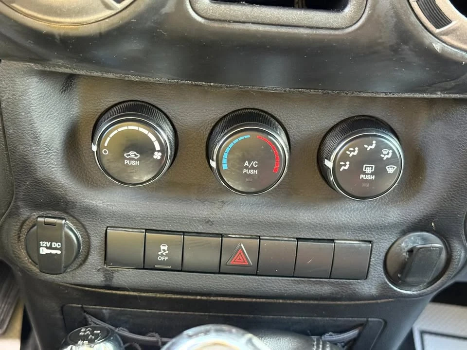 2014 Jeep JK Wrangler - Image 14 of 20