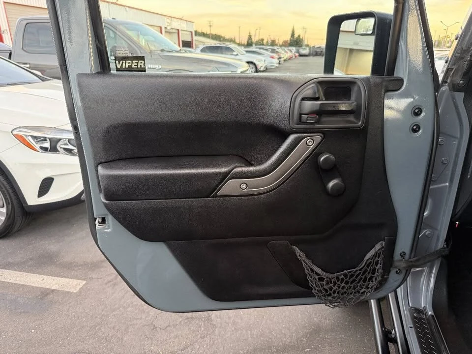 2014 Jeep JK Wrangler - Image 16 of 20