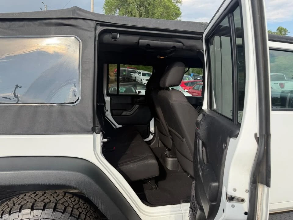 2014 Jeep JK Wrangler - Image 15 of 19