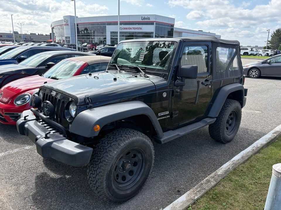 2014 Jeep JK Wrangler - Image 2 of 5