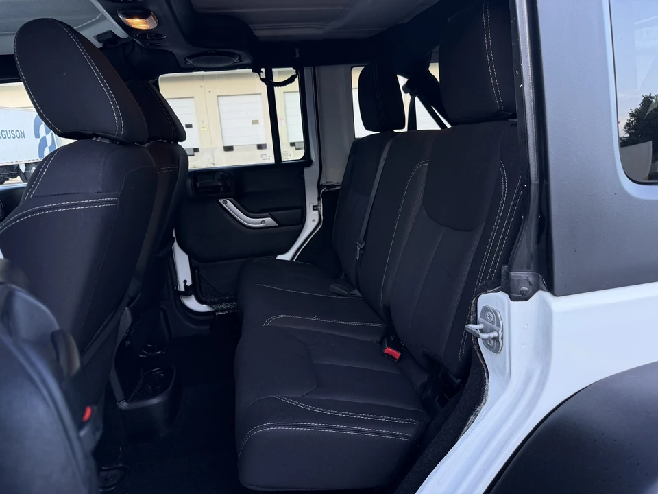 2014 Jeep JK Wrangler - Image 17 of 31