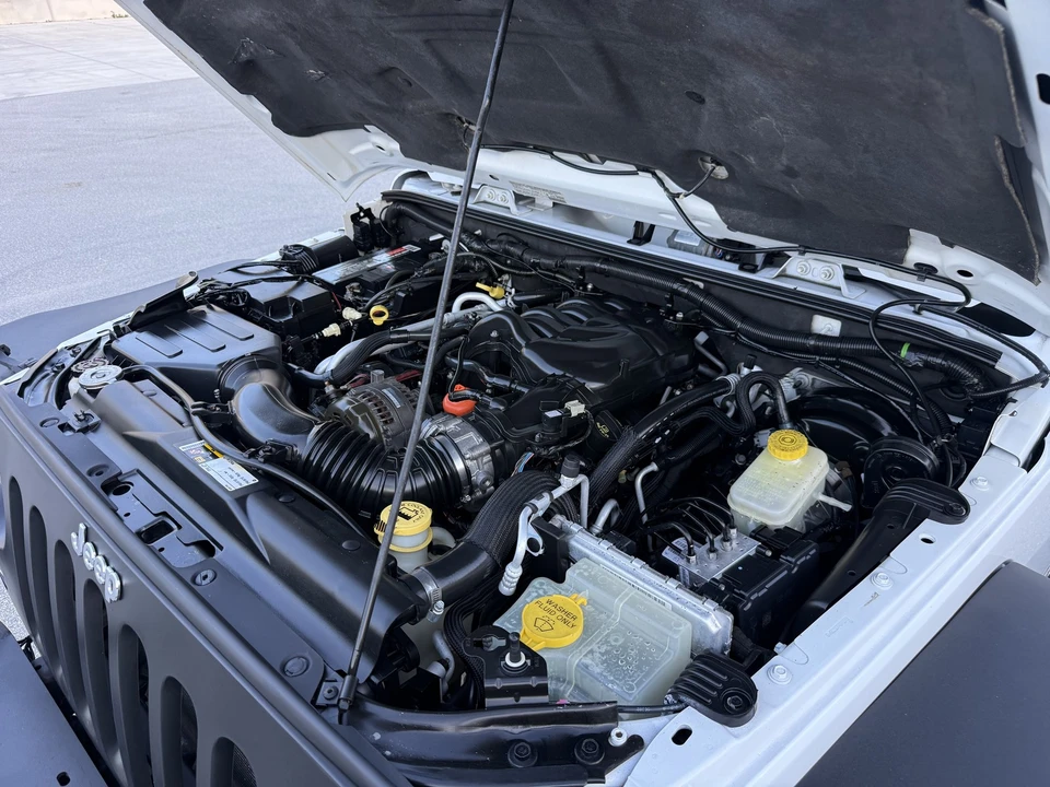 2014 Jeep JK Wrangler - Image 22 of 31