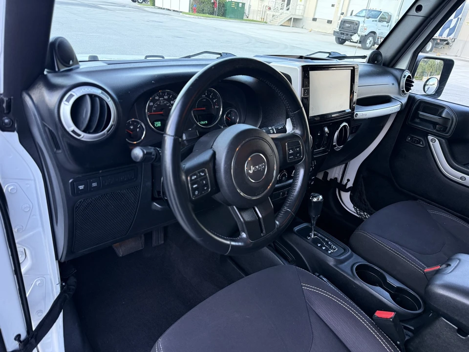 2014 Jeep JK Wrangler - Image 14 of 31