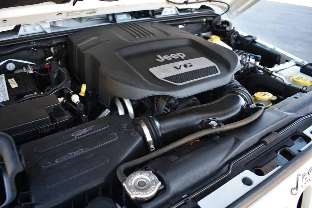 2014 Jeep JK Wrangler - Image 17 of 19