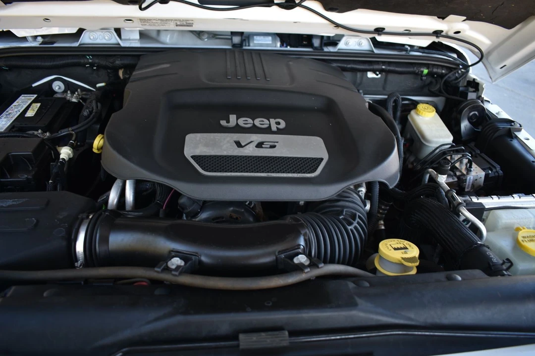 2014 Jeep JK Wrangler - Image 18 of 19