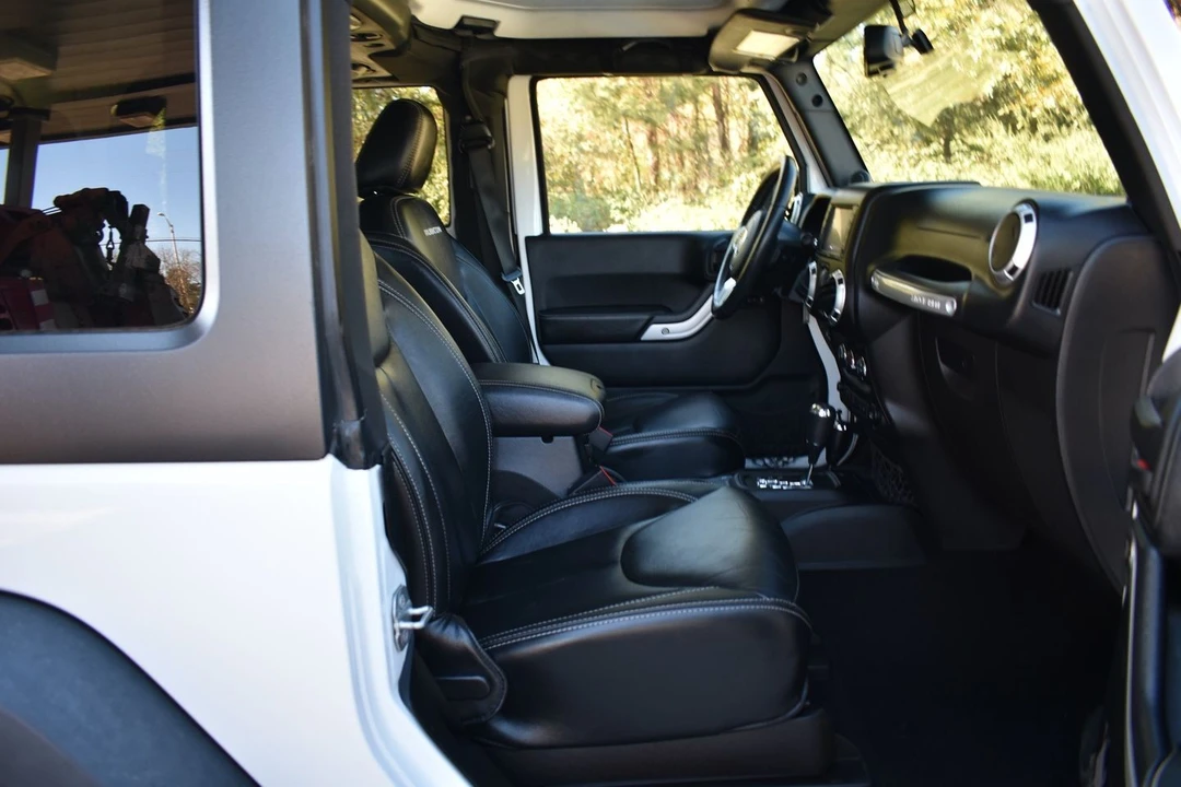 2014 Jeep JK Wrangler - Image 14 of 19