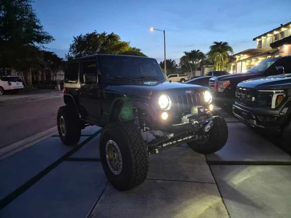 2014 Jeep JK Wrangler - Image 3 of 8