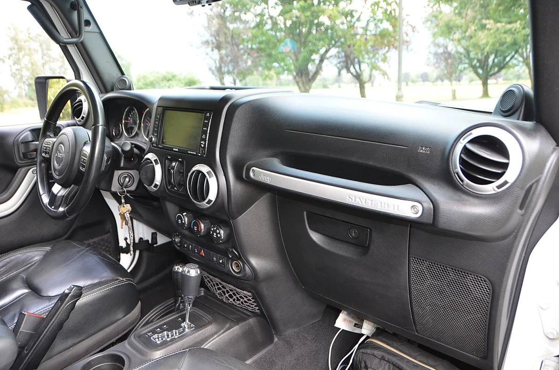 2014 Jeep JK Wrangler - Image 14 of 20