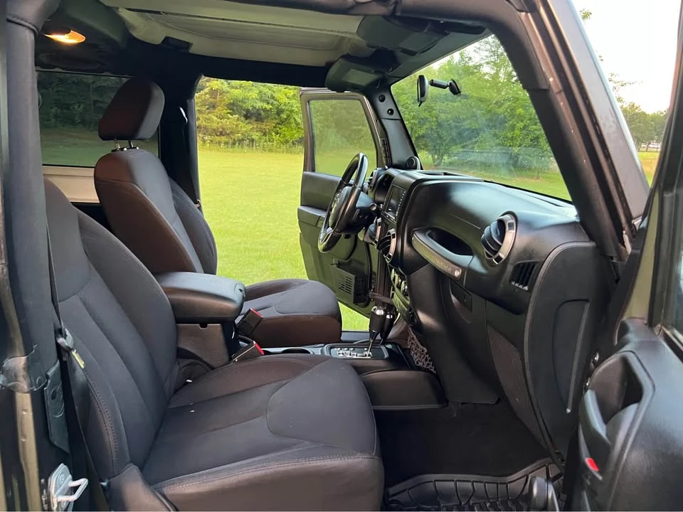 2014 Jeep JK Wrangler - Image 18 of 20