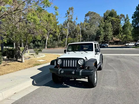 2014 Jeep Wrangler S Sport Utility 2D