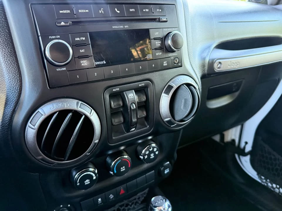 2014 Jeep JK Wrangler - Image 14 of 20