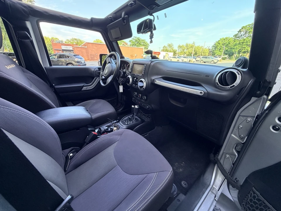 2014 Jeep JK Wrangler - Image 19 of 27