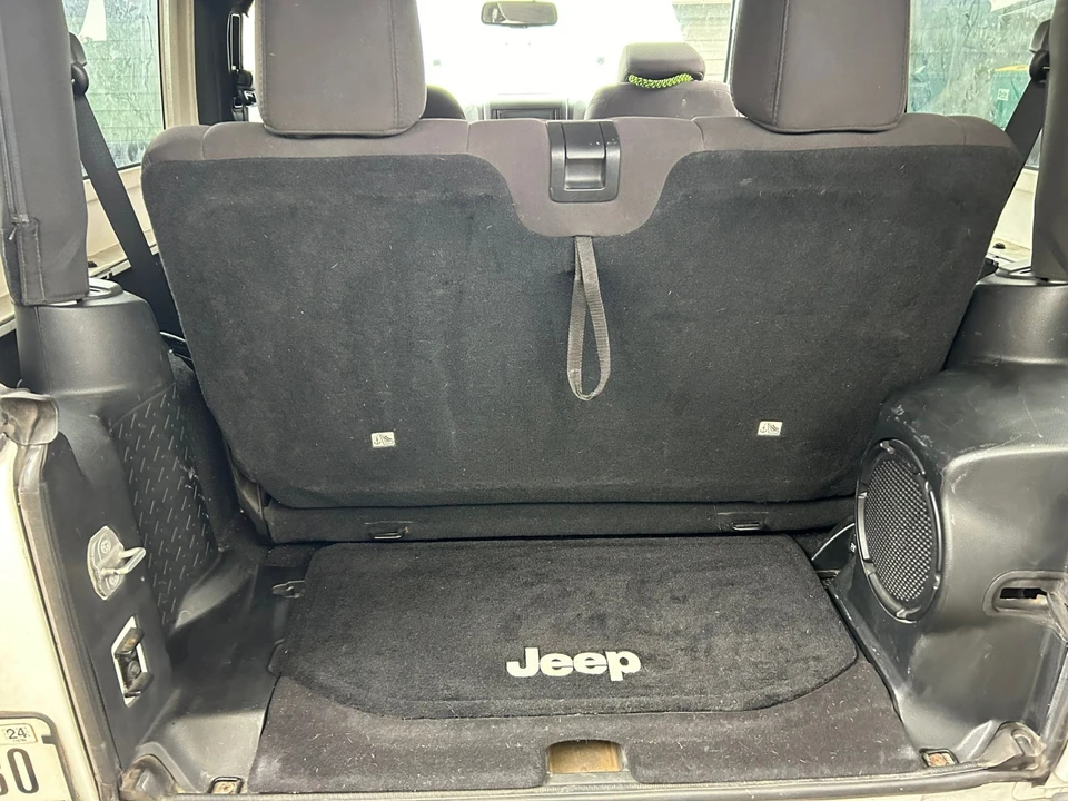 2014 Jeep JK Wrangler - Image 14 of 19