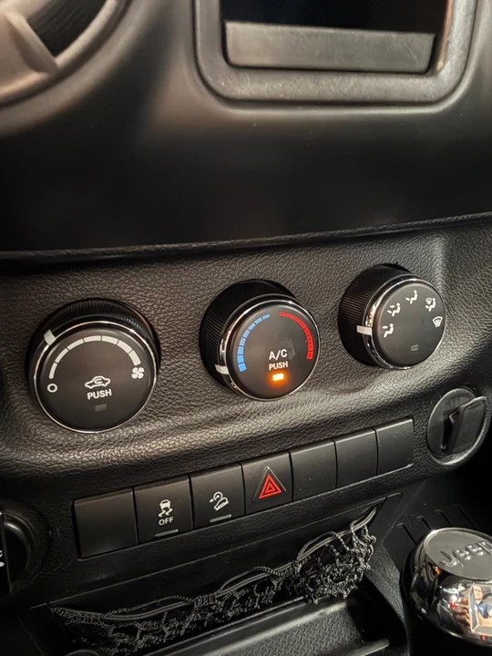 2014 Jeep JK Wrangler - Image 12 of 25