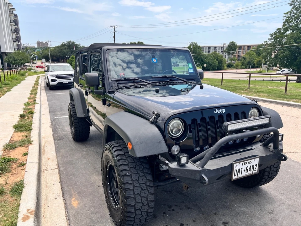 2014 Jeep JK Wrangler - Image 3 of 31