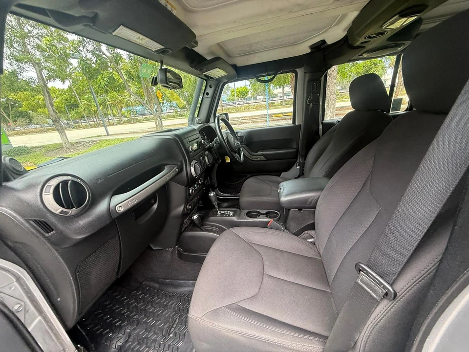 2014 Jeep JK Wrangler - Image 29 of 31