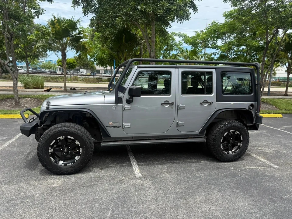 2014 Jeep JK Wrangler - Image 18 of 31