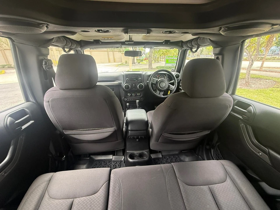 2014 Jeep JK Wrangler - Image 28 of 31