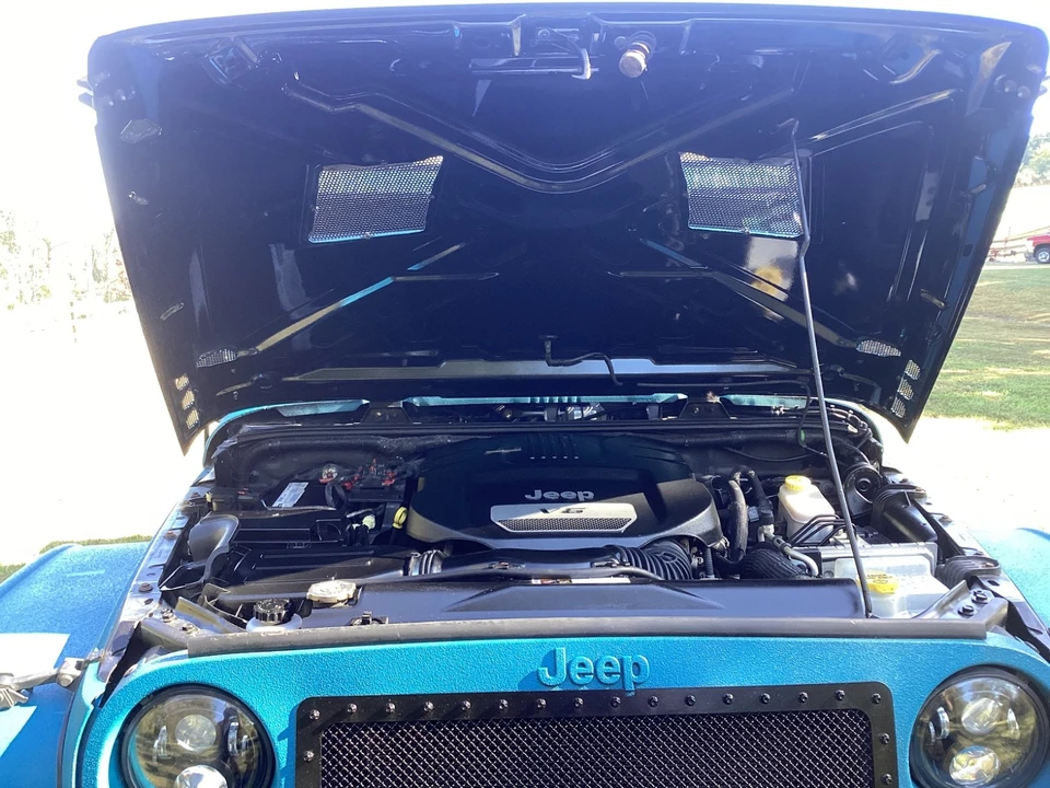 2014 Jeep JK Wrangler - Image 15 of 21