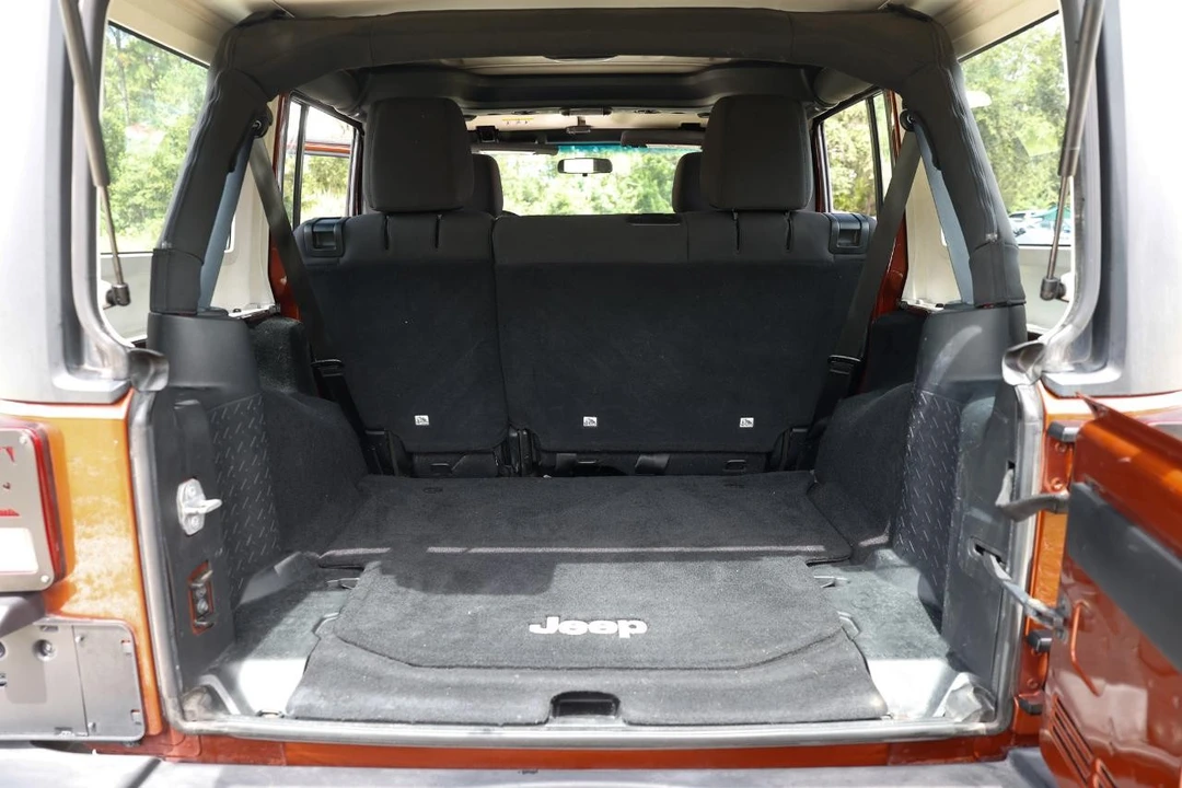 2014 Jeep JK Wrangler - Image 23 of 31