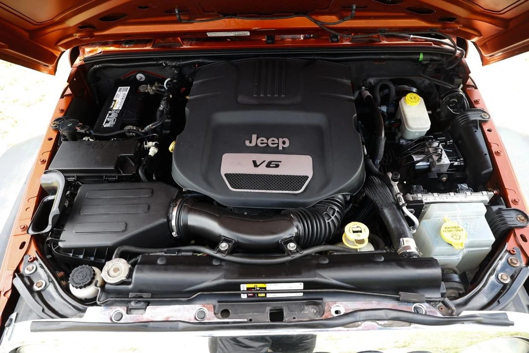 2014 Jeep JK Wrangler - Image 20 of 31