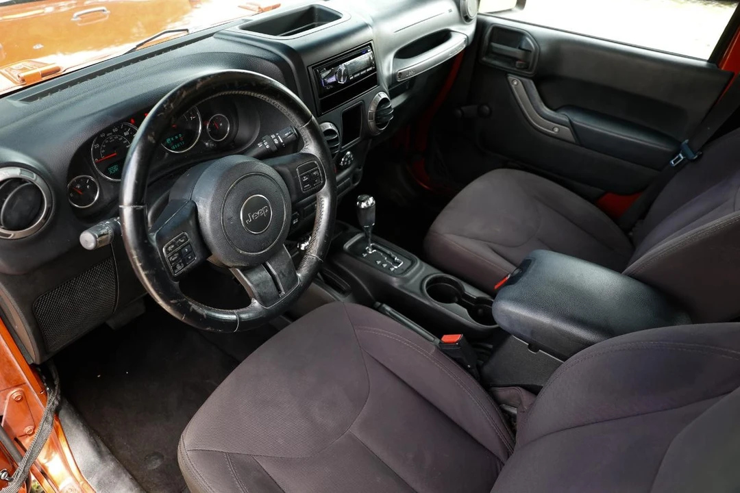 2014 Jeep JK Wrangler - Image 4 of 31