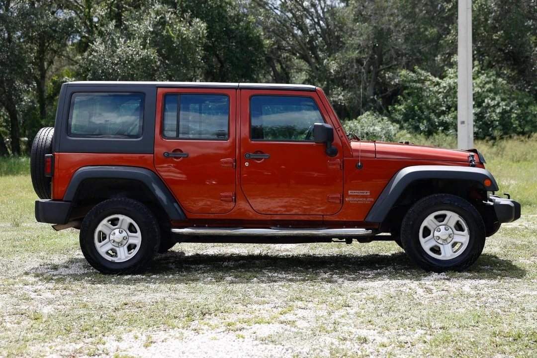 2014 Jeep JK Wrangler - Image 13 of 31
