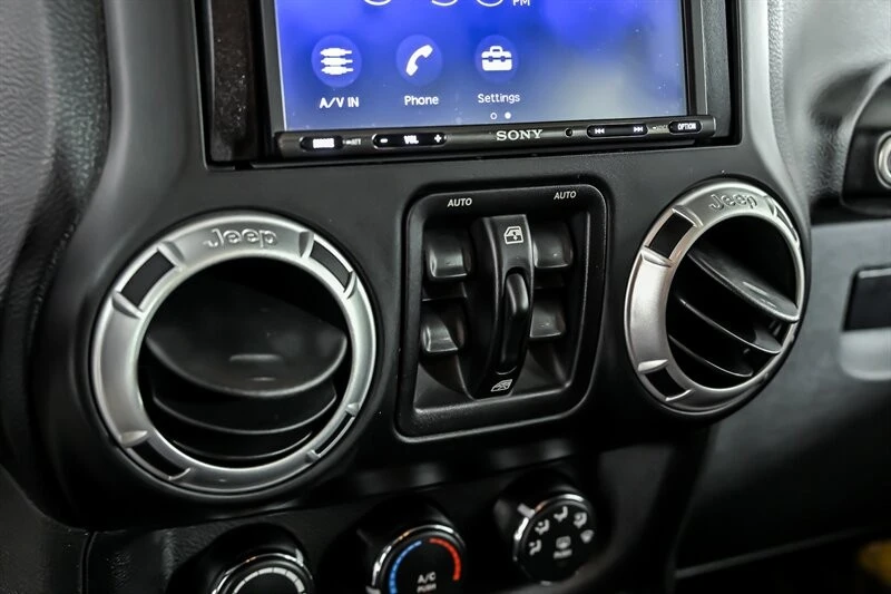 2014 Jeep JK Wrangler - Image 22 of 25