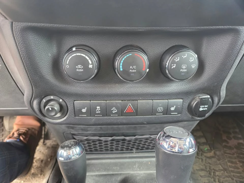 2014 Jeep JK Wrangler - Image 12 of 13